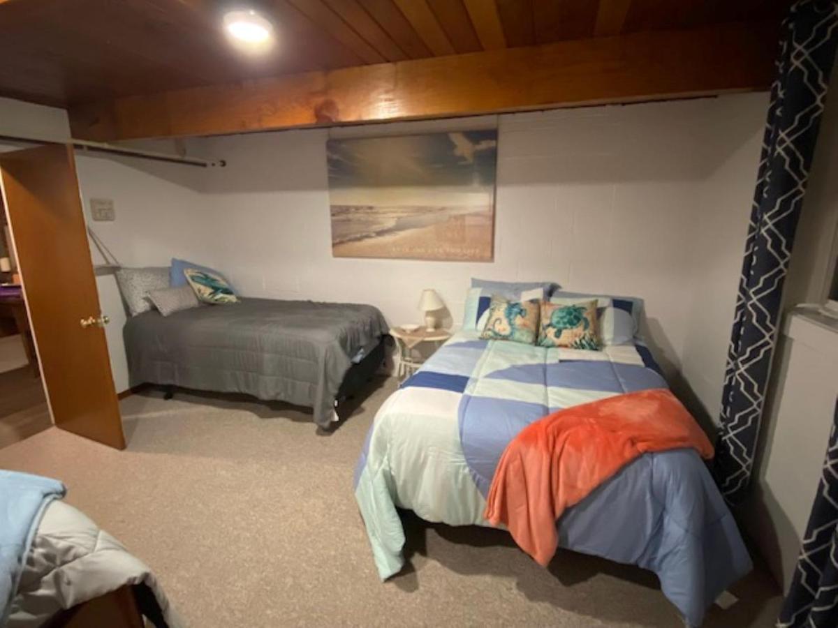 Spacious Lower Level Living All For You! كورفاليس المظهر الخارجي الصورة